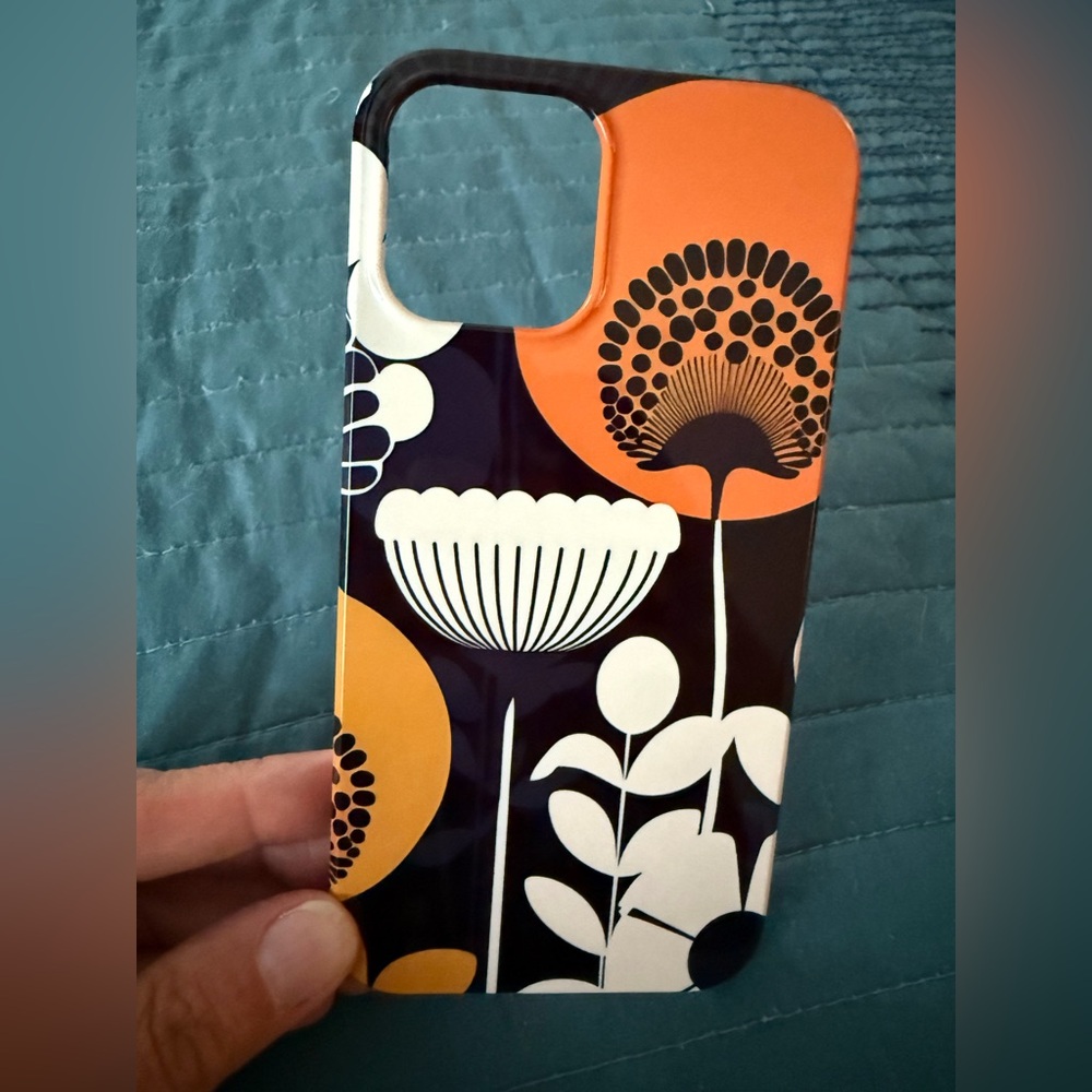Brand 🆕 Beautiful floral Phone Case for iPhone 12/12 Pro